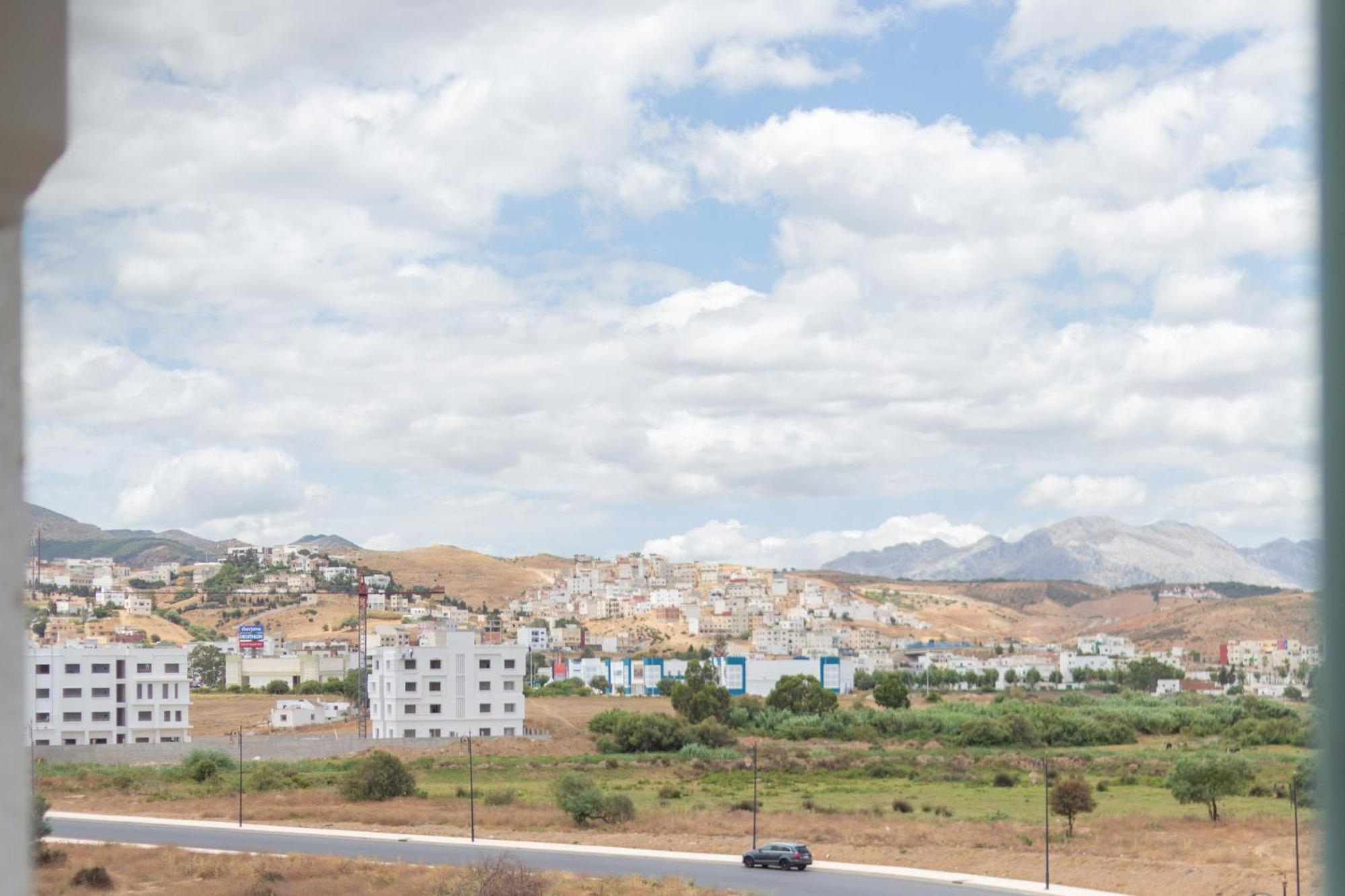 Appartements Calmes Et Spacieux Tétouan Exterior photo