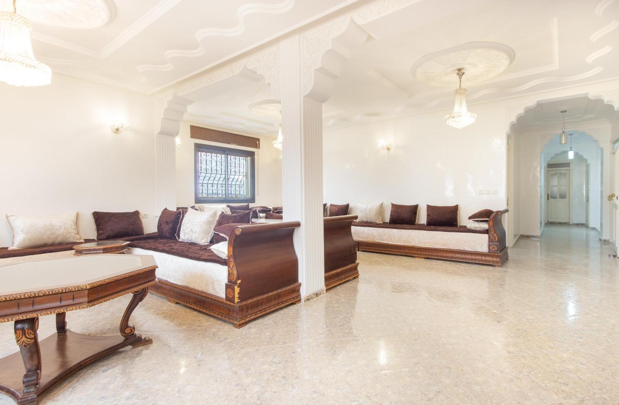 Appartements Calmes Et Spacieux Tétouan Exterior photo